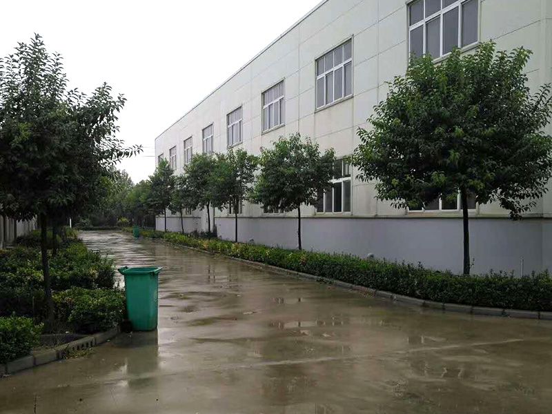 廠區(qū)一角